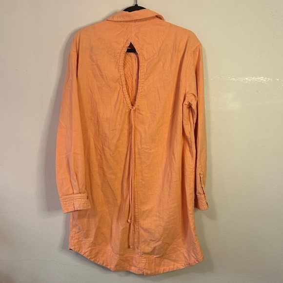 Anthropologie Pilcro Button Down Tie Back Shirt Dress in Peach - Picture 4 of 7